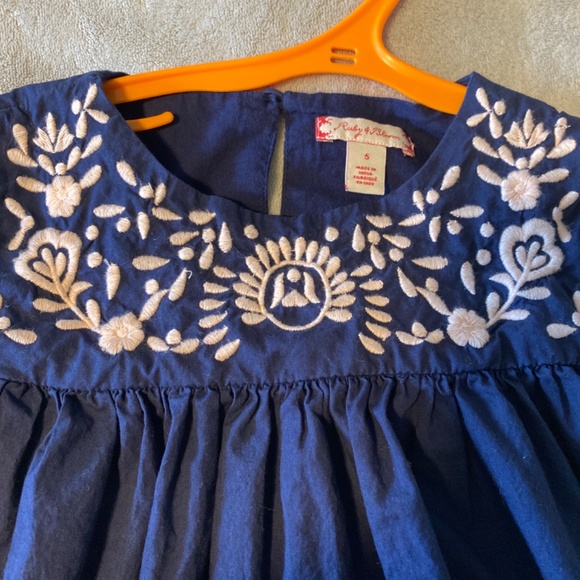 Ruby & Bloom Embroidered Dress I Size 5 - Picture 2 of 3